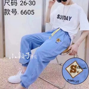 【台灣現貨】中大童 男女童刺繡方塊S天絲棉炒鹽牛仔